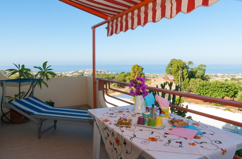 Surra Mediterranean Apartments Scicli Quarto foto